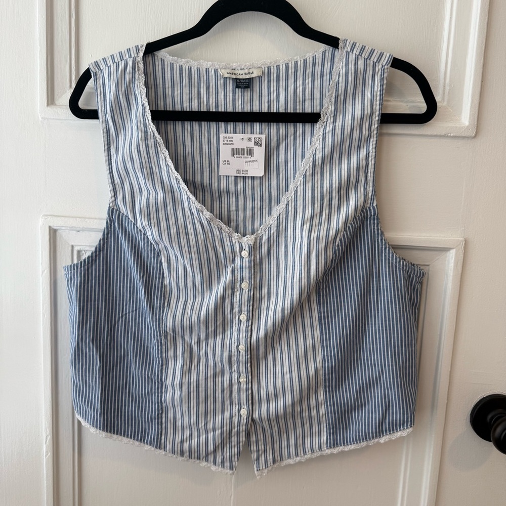 AE tank top - Picture 1 of 3
